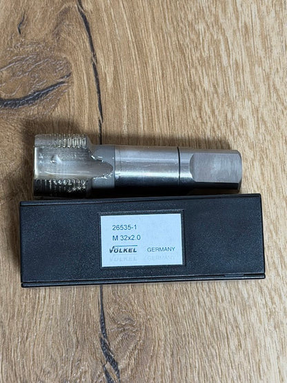 SADA PROFESIONÁLNÍCH ZÁVITNÍKŮ – HSS / ISO2 / DIN